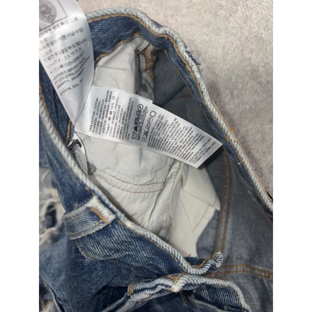 levis womens 501 shorts NWT 32